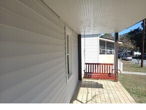 1195 Lawton Dr in Macon, GA - Building Photo - Building Photo