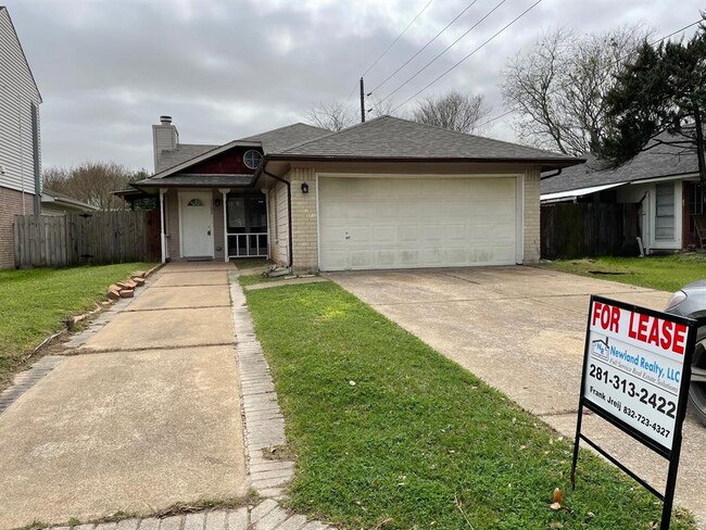 15807 Beechnut St photo'