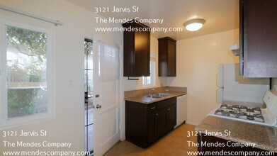 3121 Jarvis St in San Diego, CA - Foto de edificio - Building Photo