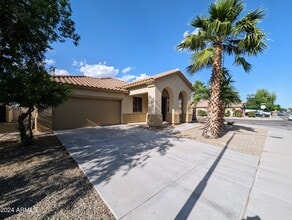 15432 W Tasha Cir in Surprise, AZ - Building Photo - Building Photo