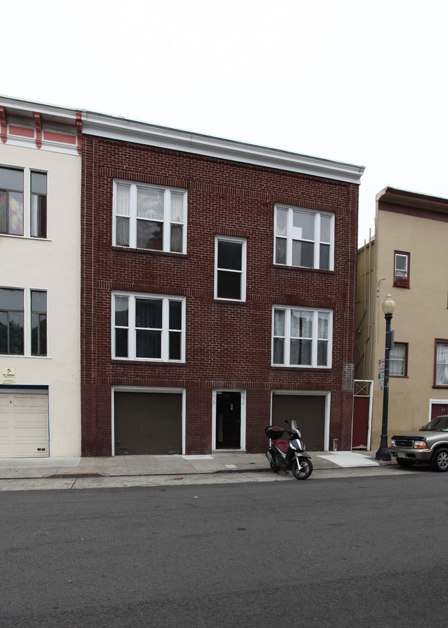983-989 Capp St in San Francisco, CA - Foto de edificio - Building Photo