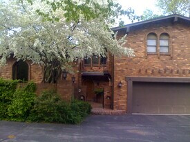 15240 Marilyn Dr in Elm Grove, WI - Building Photo