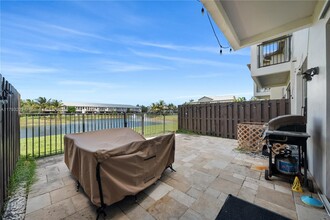 6005 NW 104th Path in Medley, FL - Building Photo - Building Photo