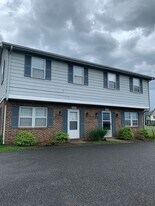 1198 Rosedale Dr in Harrisonburg, VA - Building Photo
