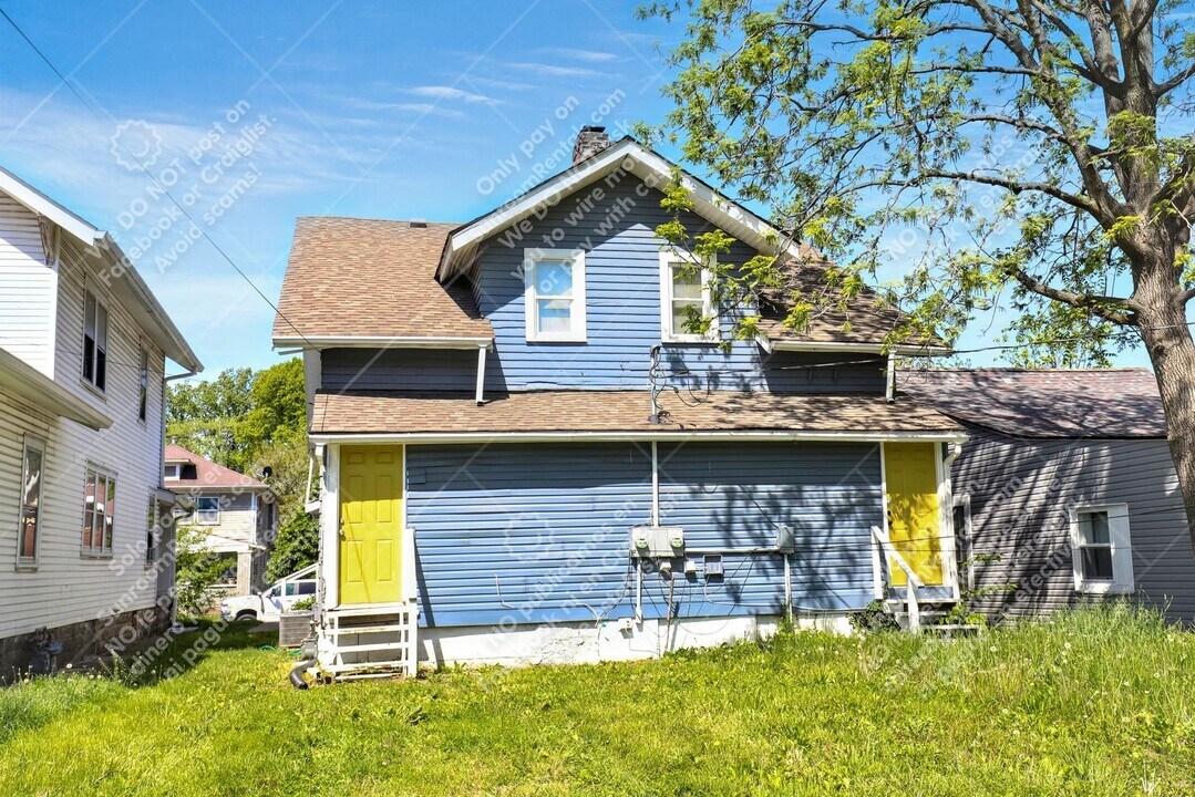 429 N Colorado Ave in Indianapolis, IN - Building Photo