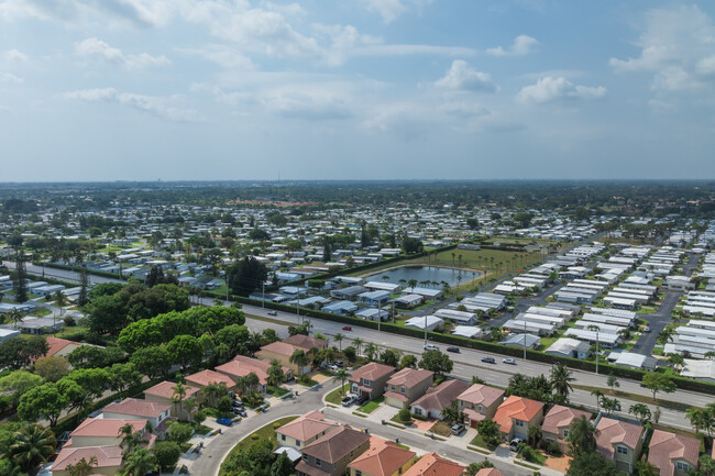 Sea Meadow 55+ Mobile Home Community in Boynton Beach, FL - Building Photo - Building Photo