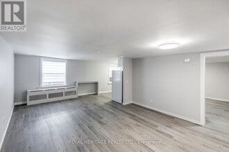 264 Division St in Cobourg, ON - Building Photo - Building Photo