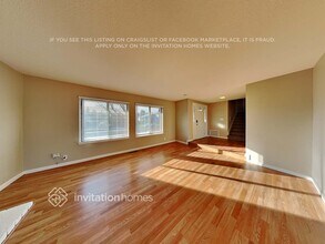 437 Royal Oaks Dr in Vacaville, CA - Foto de edificio - Building Photo