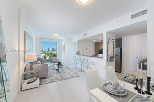 514 SW 22nd Ave in Miami, FL - Building Photo