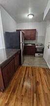 4527 N Malden St, Unit 4511-3B in Chicago, IL - Building Photo - Building Photo