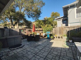 313 B St in San Rafael, CA - Building Photo
