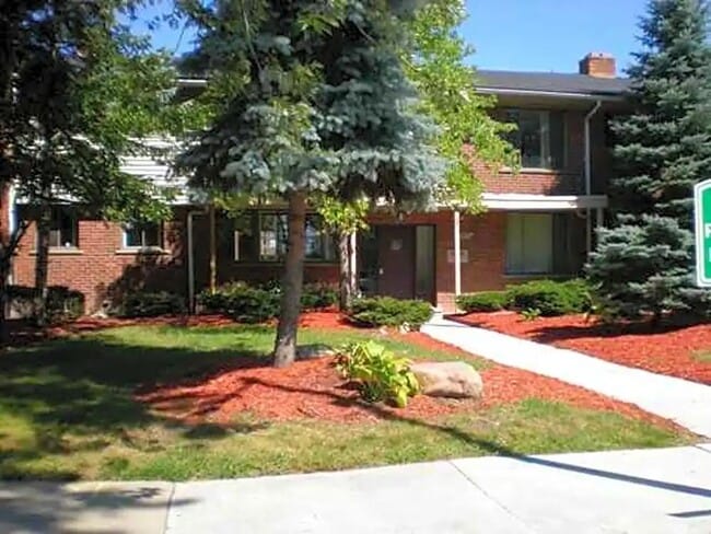 14034 Riverview St in Detroit, MI - Building Photo - Building Photo