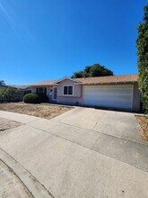 4102 Seri St in San Diego, CA - Building Photo - Building Photo