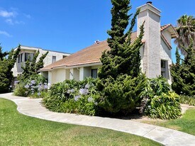 4326 Avenida Lorenzo in Oceanside, CA - Building Photo