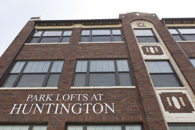 Park Lofts at Huntington in Huntington, IN - Foto de edificio - Building Photo