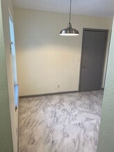 402 W Quantico St in Broken Arrow, OK - Building Photo - Building Photo