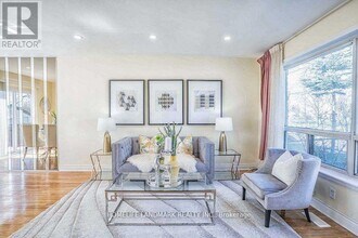 53 Chelwood Rd in Toronto, ON - Building Photo - Building Photo