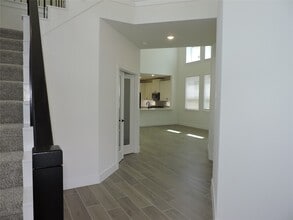 12846 Meadow Wind Wy in Conroe, TX - Building Photo - Building Photo