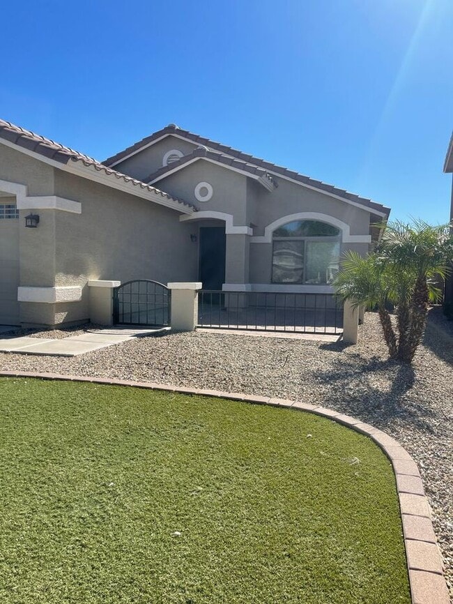 25645 W Dunlap Rd in Buckeye, AZ - Building Photo - Building Photo