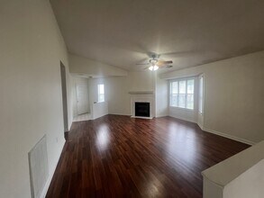 4119 Breezewood Dr in Wilmington, NC - Building Photo - Building Photo