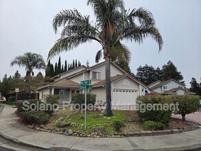 1204 Shell Ct in Fairfield, CA - Building Photo - Building Photo