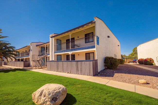 CopperHill in Tucson, AZ - Building Photo - Building Photo