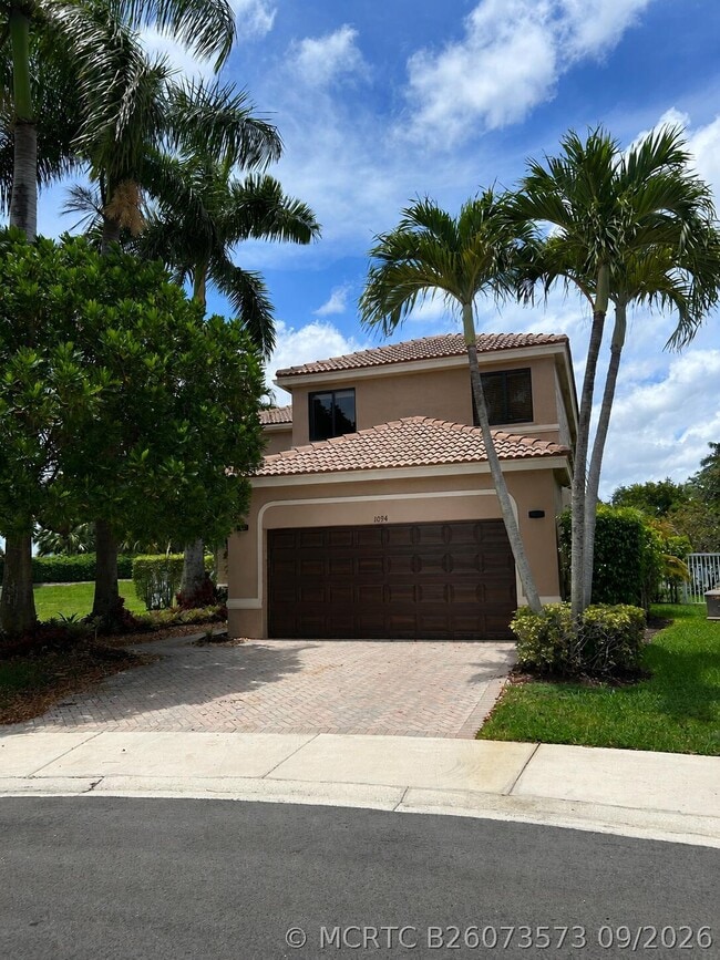 property at 1094 Bluewood Terrace