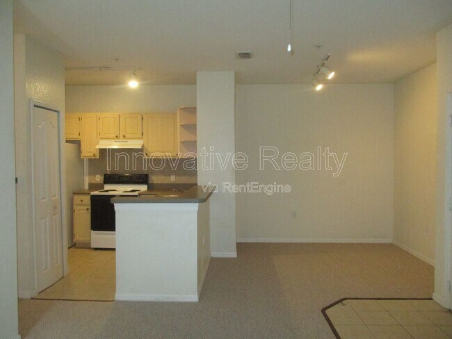 1375 Lake Shadow Cir in Maitland, FL - Building Photo - Building Photo