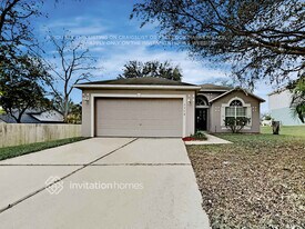 1710 W Marshall Lake Dr in Apopka, FL - Building Photo