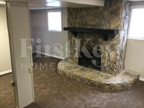 6634 Imperial Dr in Morrow, GA - Building Photo - Building Photo