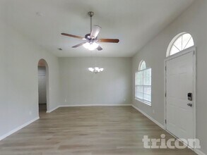 8539 Shuter Ct in Jacksonville, FL - Building Photo - Building Photo