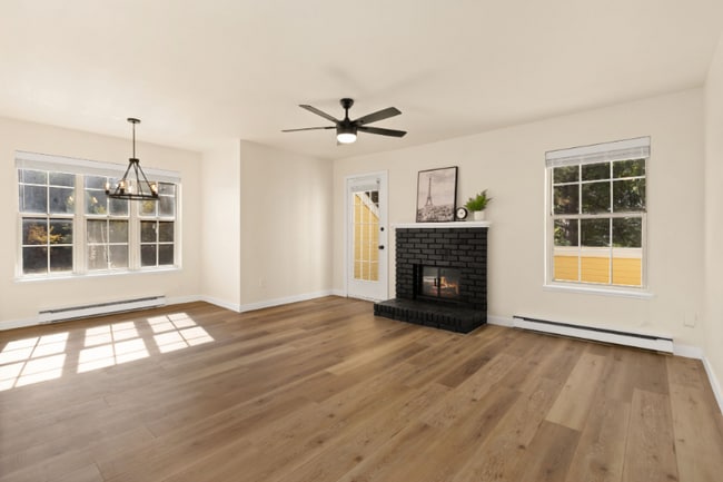 property at 1300 W Stuart St