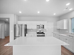 5817 W Georgetown Ln in Spokane, WA - Building Photo - Building Photo