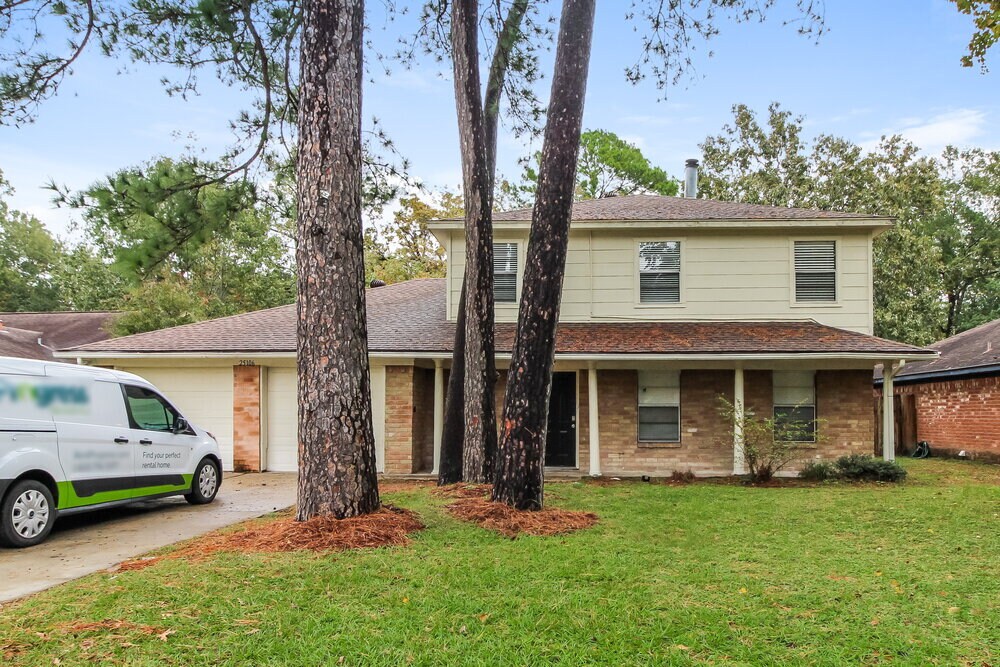 25106 Lynbriar Ln in Spring, TX - Building Photo