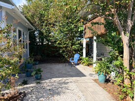 2745 2nd Ave S, Unit 6 in St. Petersburg, FL - Building Photo