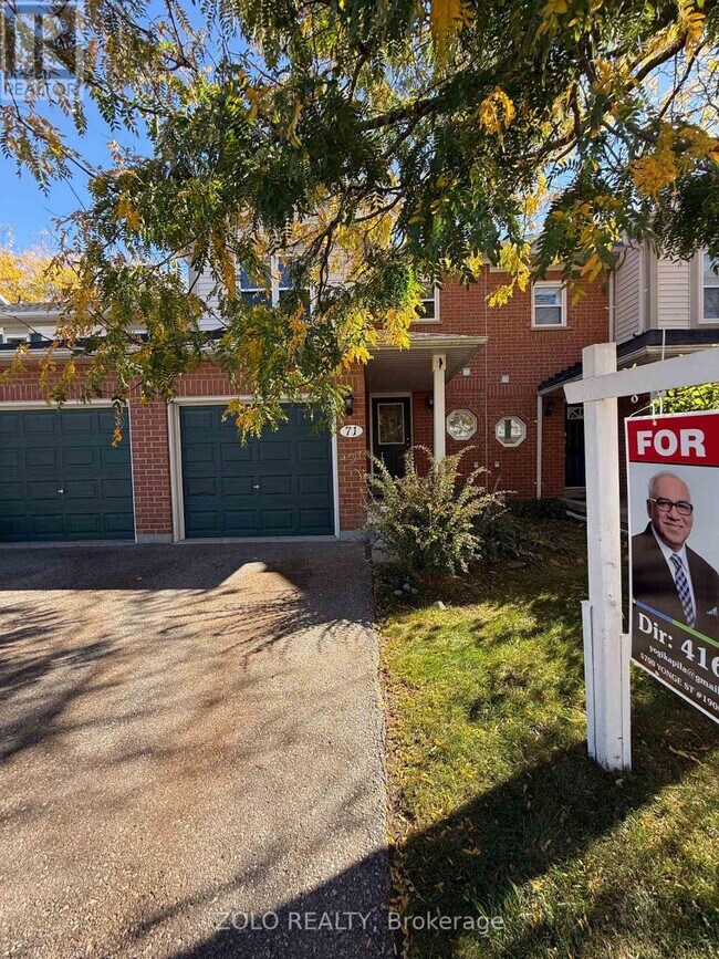 5659 Glen Erin Dr in Mississauga, ON - Building Photo - Building Photo