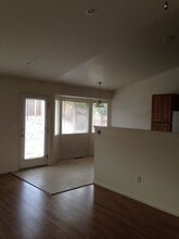 8200 Shifting Sands Dr in Reno, NV - Building Photo - Building Photo