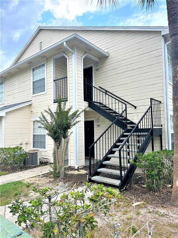 property at 1033 S Hiawassee Rd