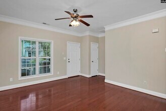 304 Hampton Forest Drive in Columbia, SC - Foto de edificio - Building Photo