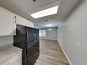 2917 Cesery Blvd in Jacksonville, FL - Building Photo - Building Photo