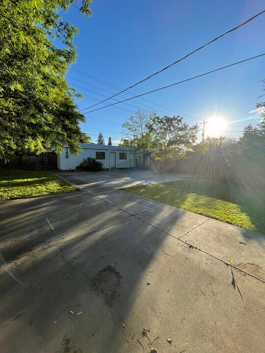 1201 E Baldwin Ave in Spokane, WA - Building Photo