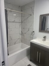 4831 Saint-Urbain Rue in Montréal, QC - Building Photo - Building Photo