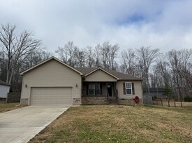 119 Doak St in Shelbyville, TN - Building Photo