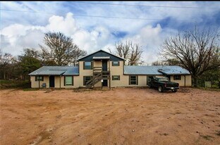 2087 W Osr, Unit B in Bryan, TX - Building Photo