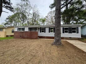742 Montclair Pl in Jackson, MS - Building Photo
