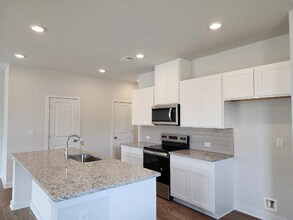 2020 Underwood Dr in Lawrenceville, GA - Building Photo - Building Photo