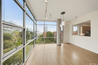 301 Bryant St-Unit -201 in San Francisco, CA - Building Photo - Building Photo