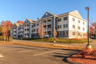 Bedford Village Manor at Riddlebrook in Bedford, NH - Foto de edificio - Building Photo