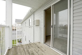 Orchid Place Apartments in Fargo, ND - Building Photo - Interior Photo