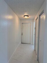3221 Sabal Palm Mnr, Unit 105 in Hollywood, FL - Building Photo - Building Photo